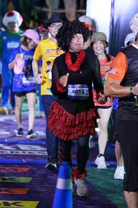 BIB: 4015
                            <button type="button" onclick="openModal(26238958)" class="btn btn-primary btn-sm float-right btn-popup" data-toggle="modal" data-target=".modal-high-quality">
                        <i class="fas fa-shopping-cart"></i> Add to Cart
                    </button>
                                            <button type="button" onclick="isThisMe(26238958, true)" class="btn btn-success btn-sm float-right btn-popup btn-isme hidden" data-toggle="tooltip" data-placement="bottom" title="นี่คือรูปของคุณใช่ไหม คลิกที่นี่เพื่อเอาเข้าอัลบั้ม">
                        <i class="fas fa-plus"></i> Add to album
                    </button>
                    <button type="button" onclick="isThisMe(26238958, false)" class="btn btn-warning btn-sm float-right btn-popup btn-isnotme hidden">
                        <i class="fas fa-ban"></i> Remove from album
                    </button>